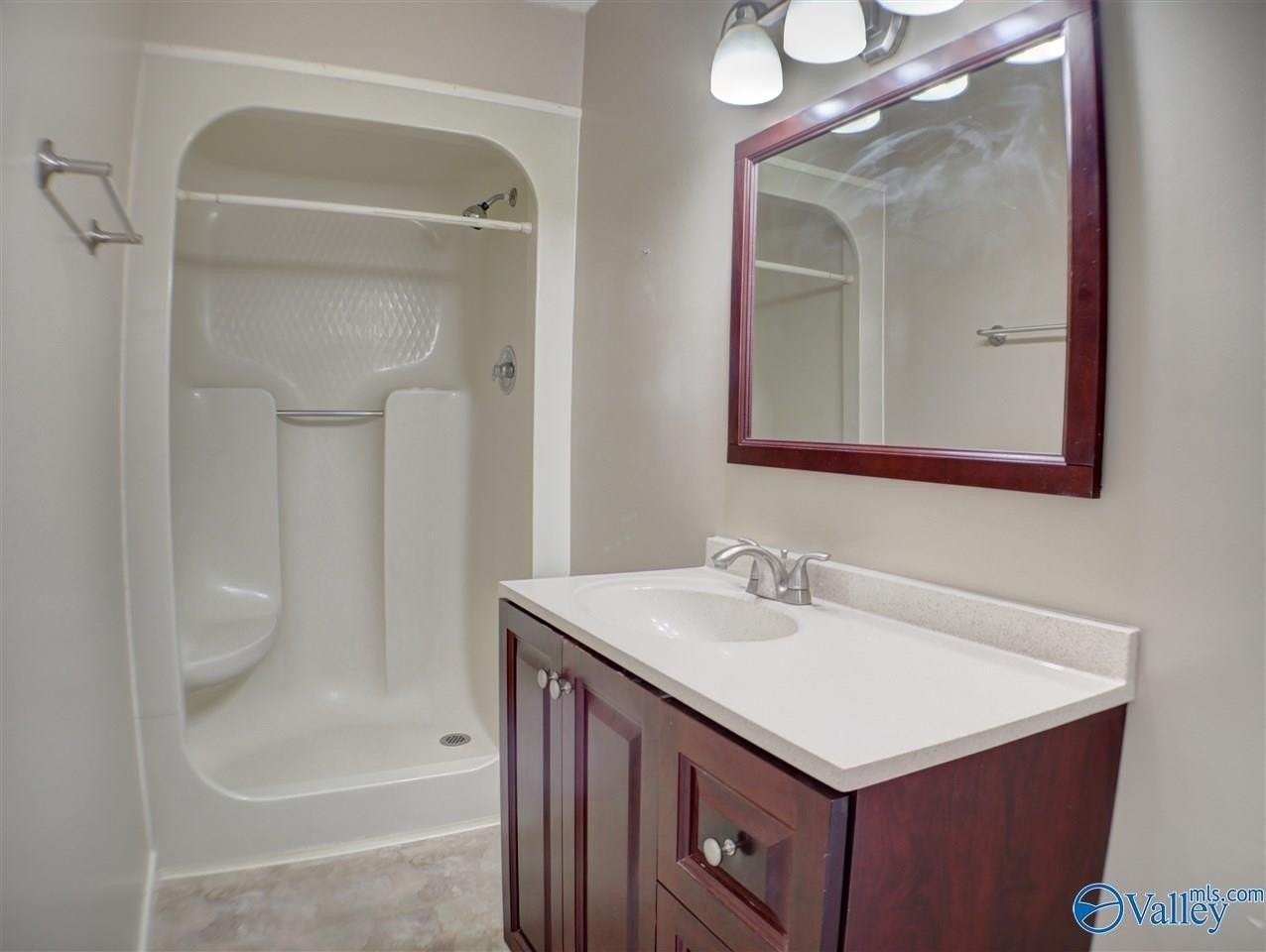 118 Wingfield Dr - Photo 7 of 18