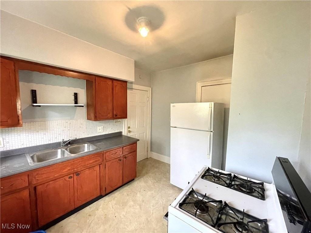 179 Burton Ave - Photo 5 of 7