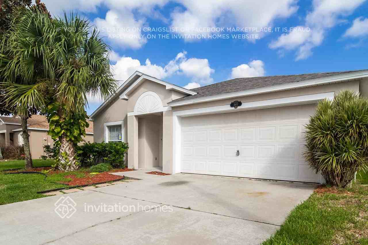 2657 Deercroft Drive - Photo 3 of 21