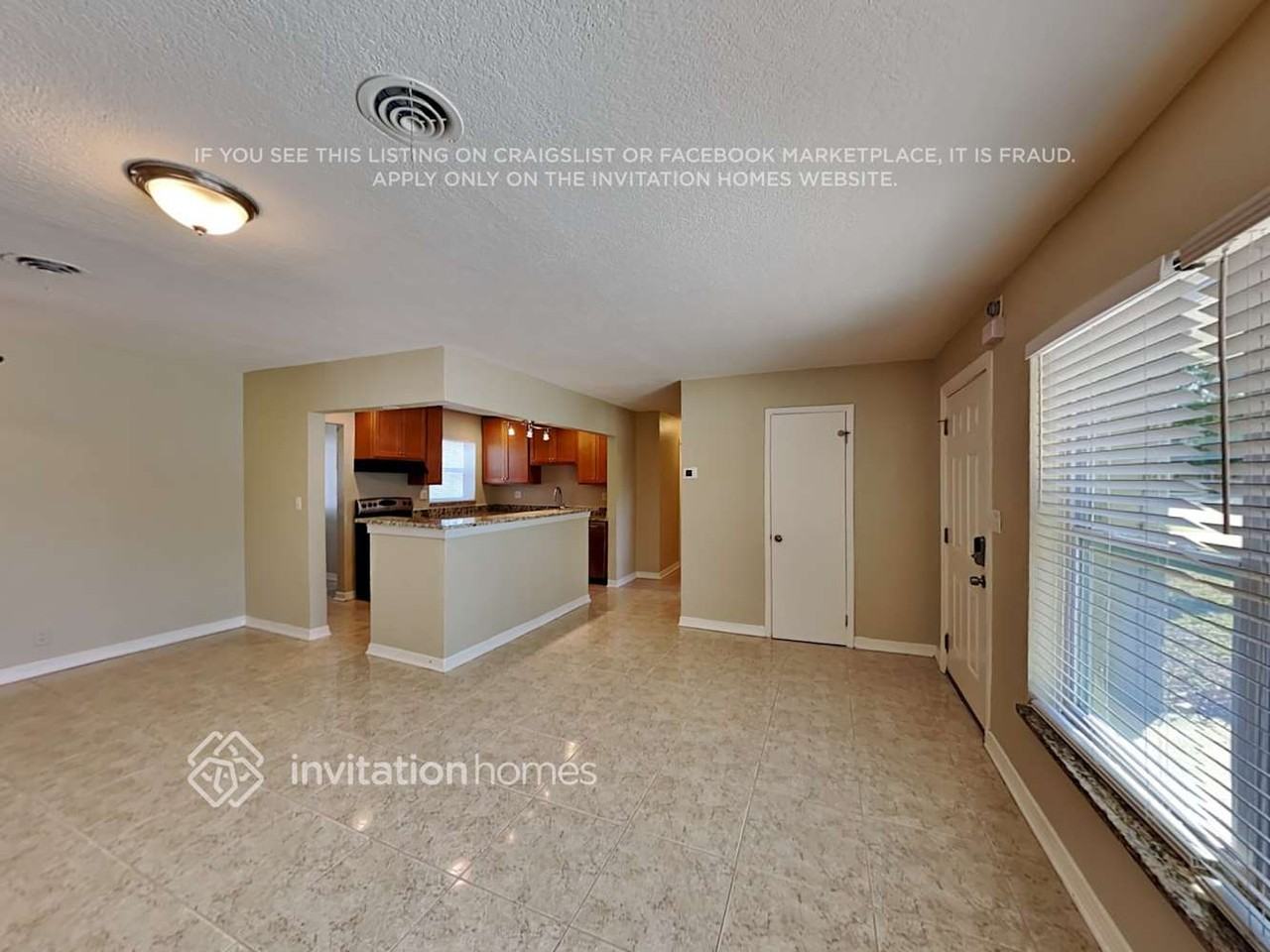 512 Elm Dr - Photo 5 of 18