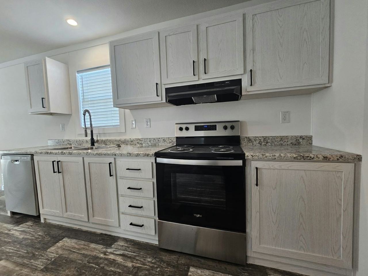 1006 Myakka Dr #2141 - Photo 4 of 11