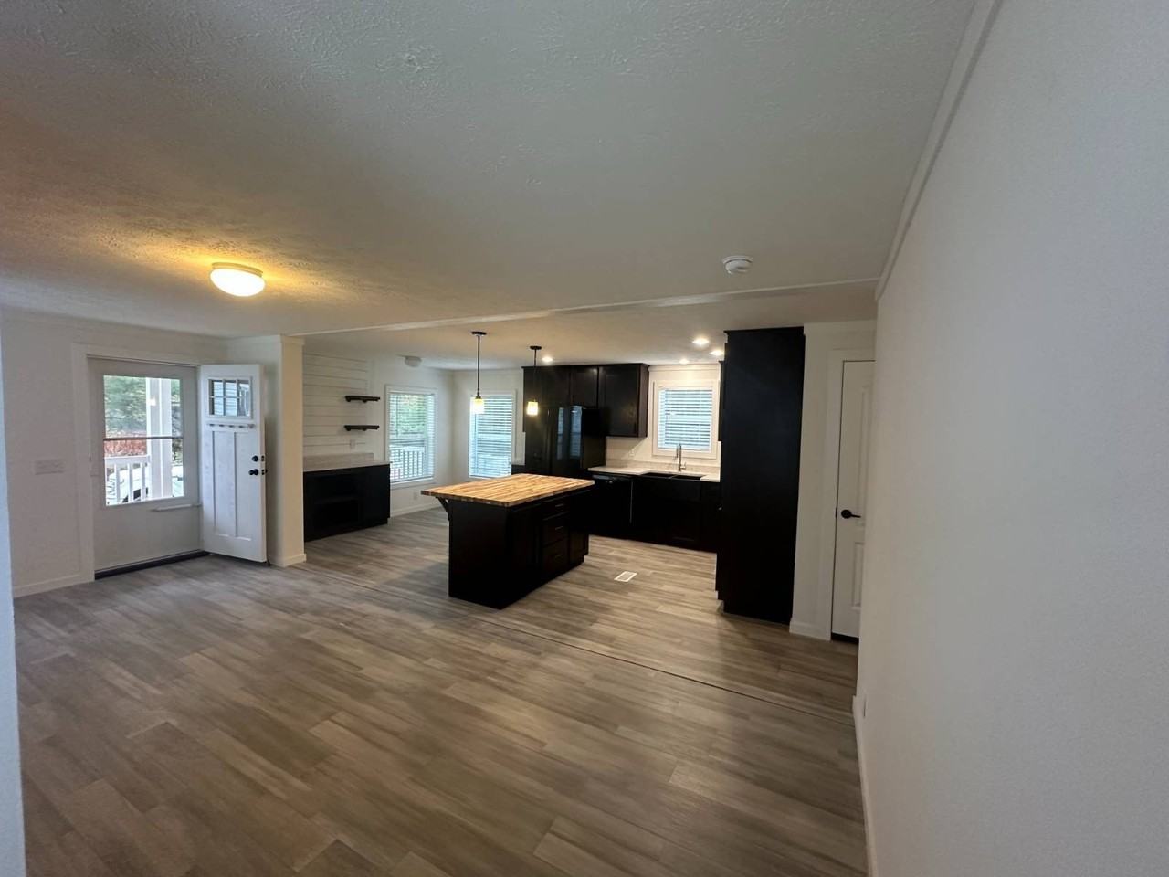 5222 5222 Greenwich R Greenwich Rd #11 - Photo 4 of 25