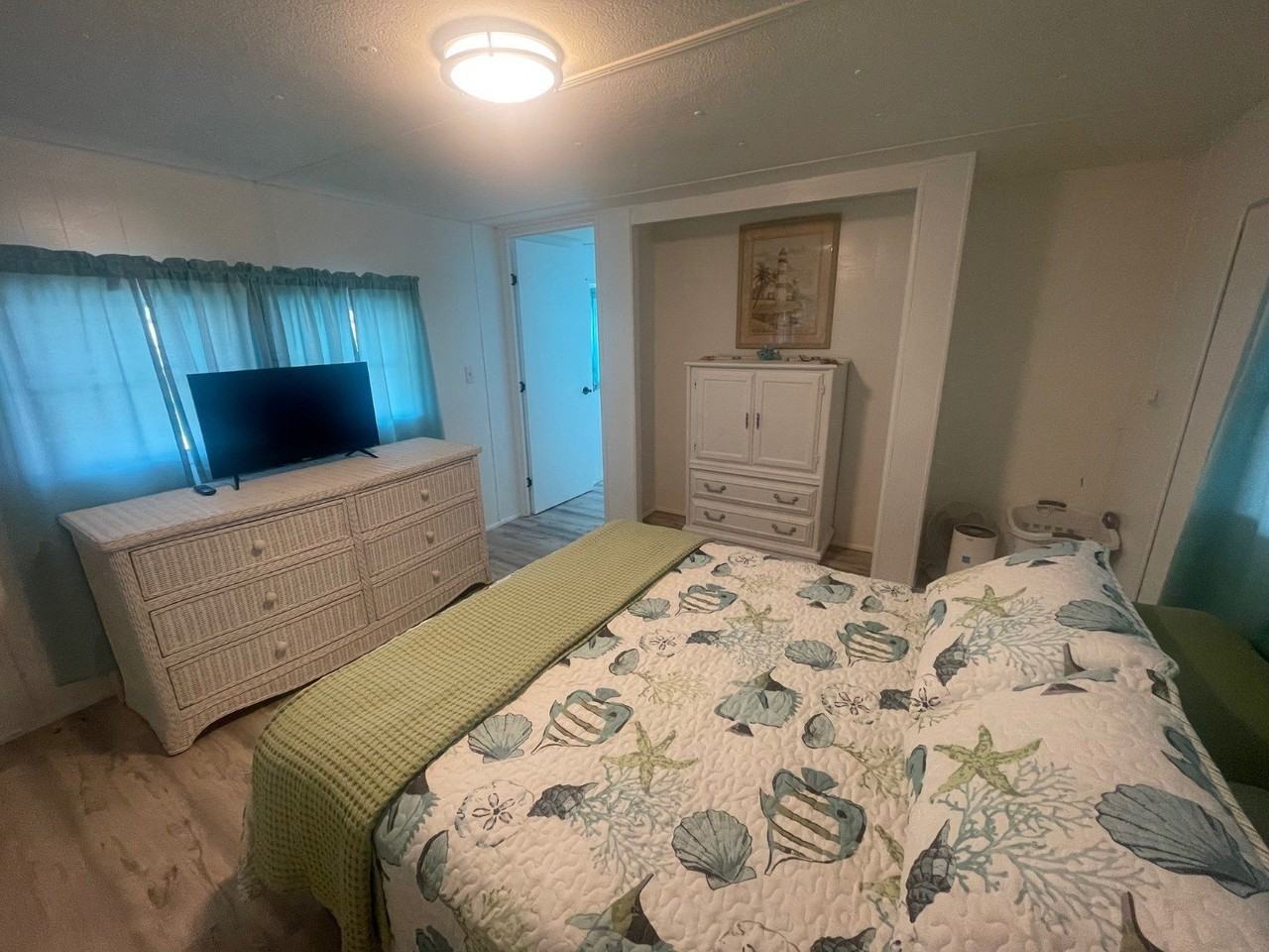 6909 Marlin Ln - Photo 4 of 12