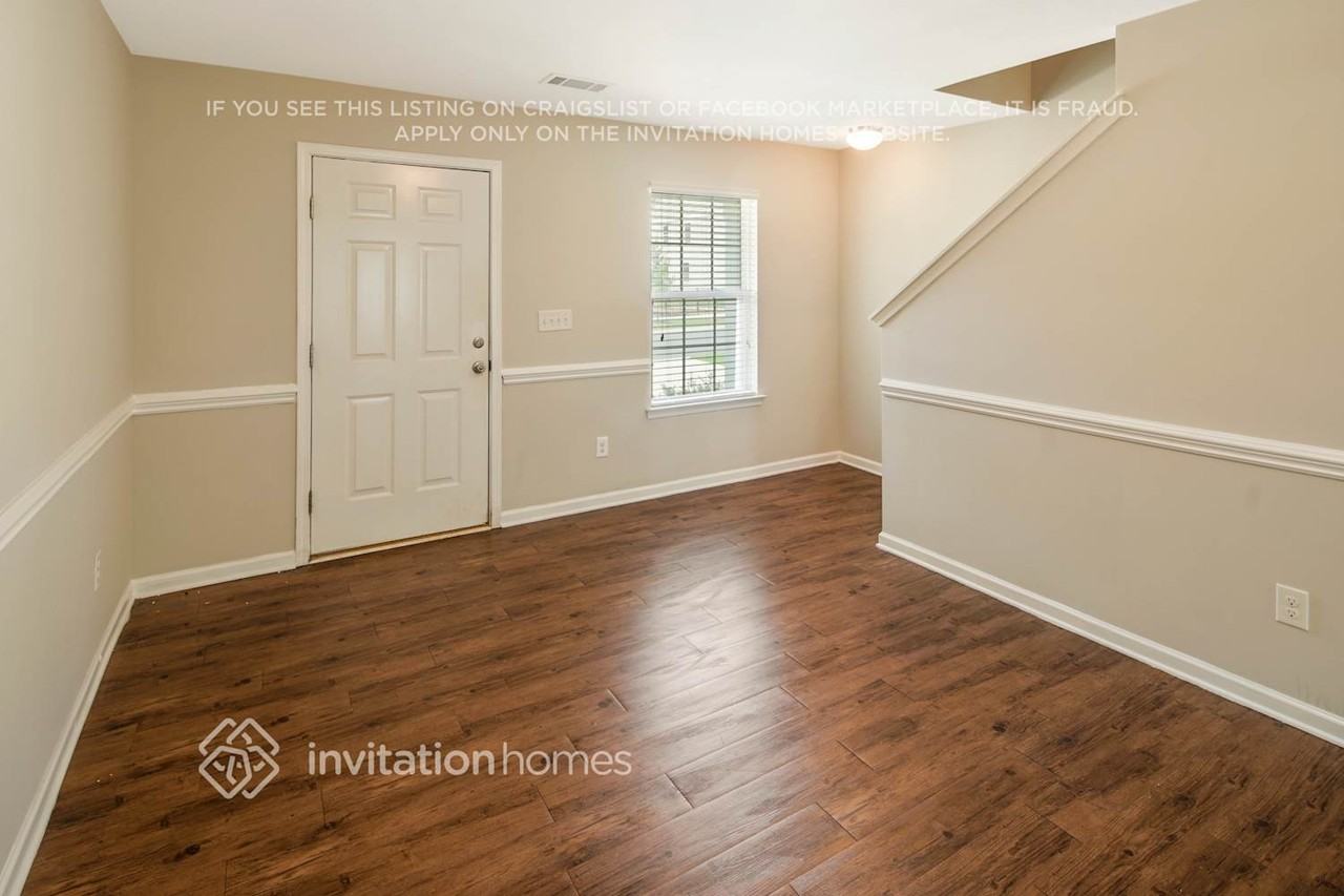 6618 Broad Valley Ct - Photo 3 of 23