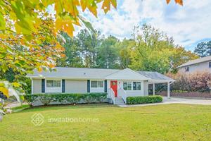 featured image of 512 Uzzle Street