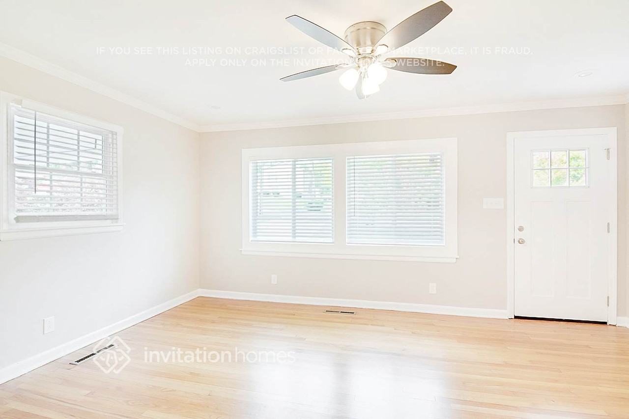 512 Uzzle St - Photo 7 of 22