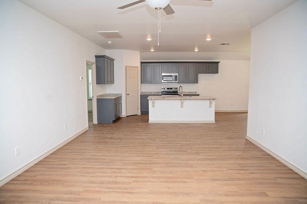 1324 Bajada St - Photo 3 of 18