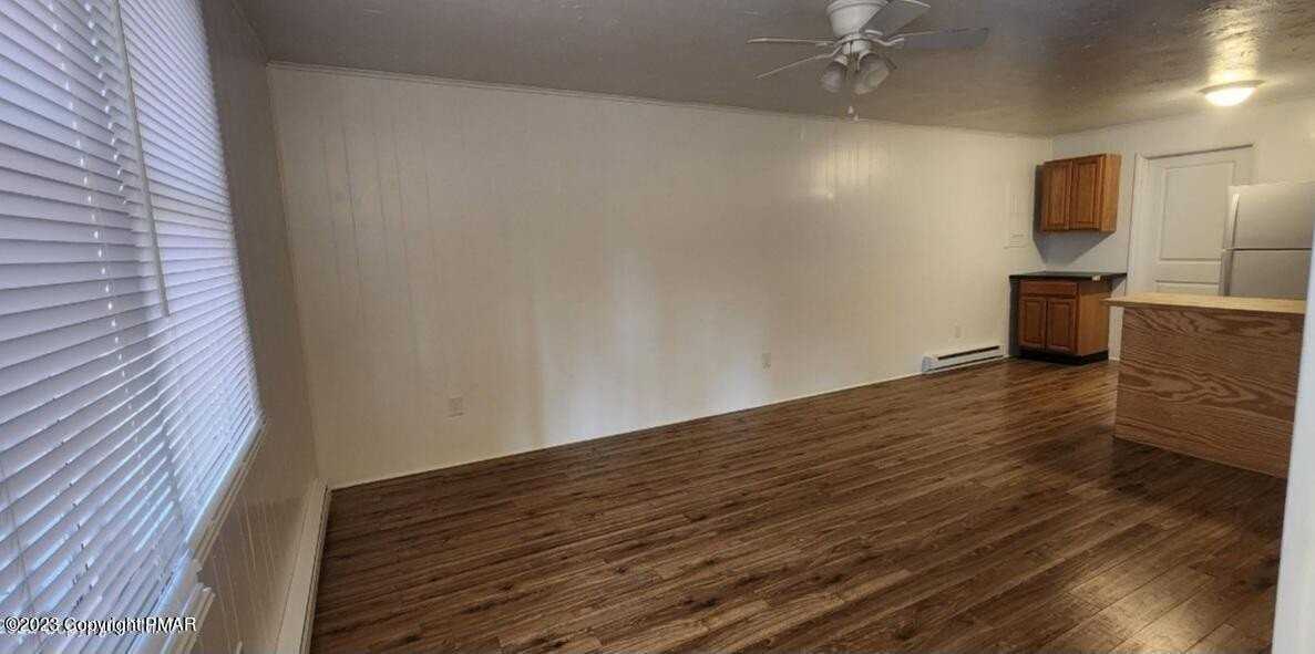 144 Louise Ln - Photo 6 of 8