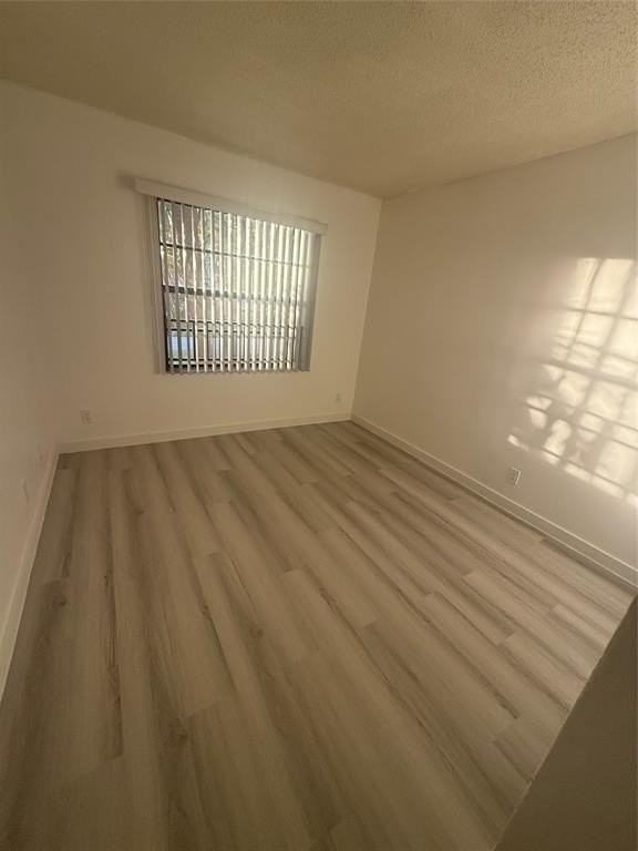 3037 Nw 92nd Ave - Photo 3 of 16