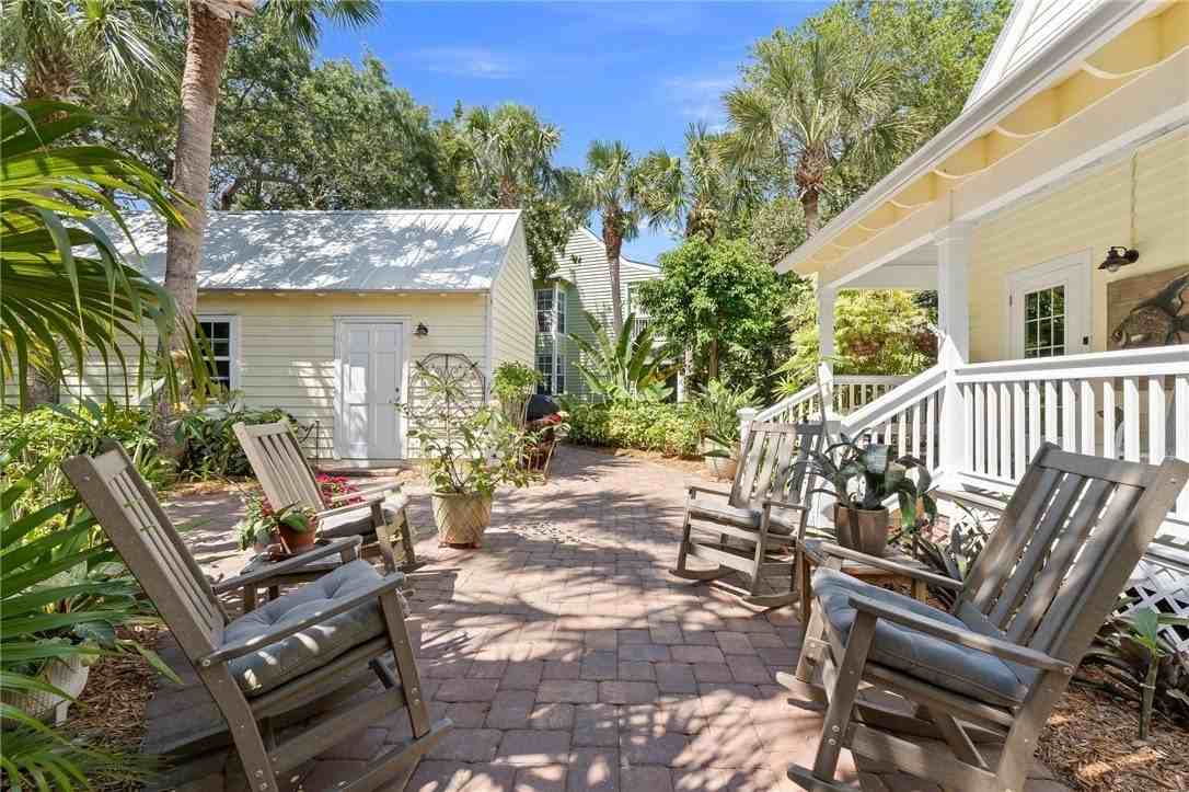 1240 Palmetto Ct Unit 104 #104 - Photo 2 of 36