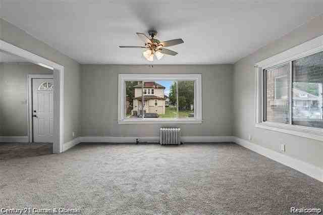 19 E Josephine St - Photo 3 of 22