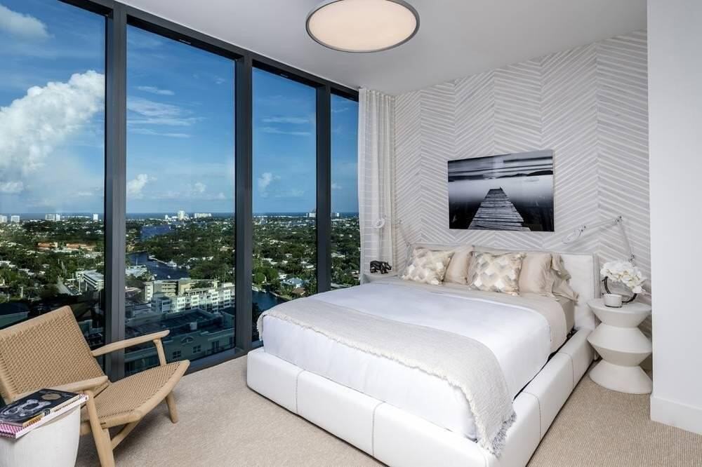 500 East Las Olas Boulevard #4103 - Photo 7 of 17