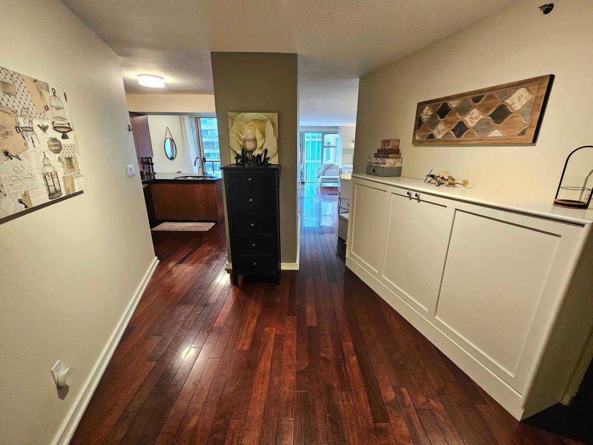 990 Beach Avenue - Photo 2 of 23