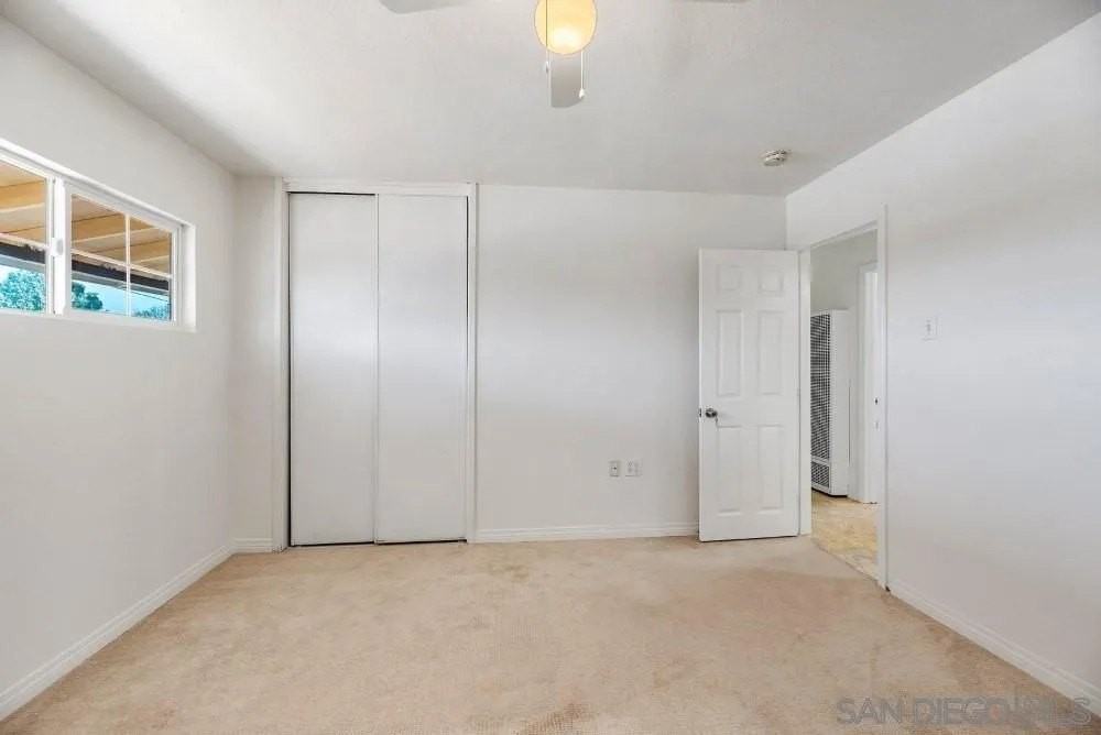 4433 Pocahontas Avenue - Photo 4 of 11