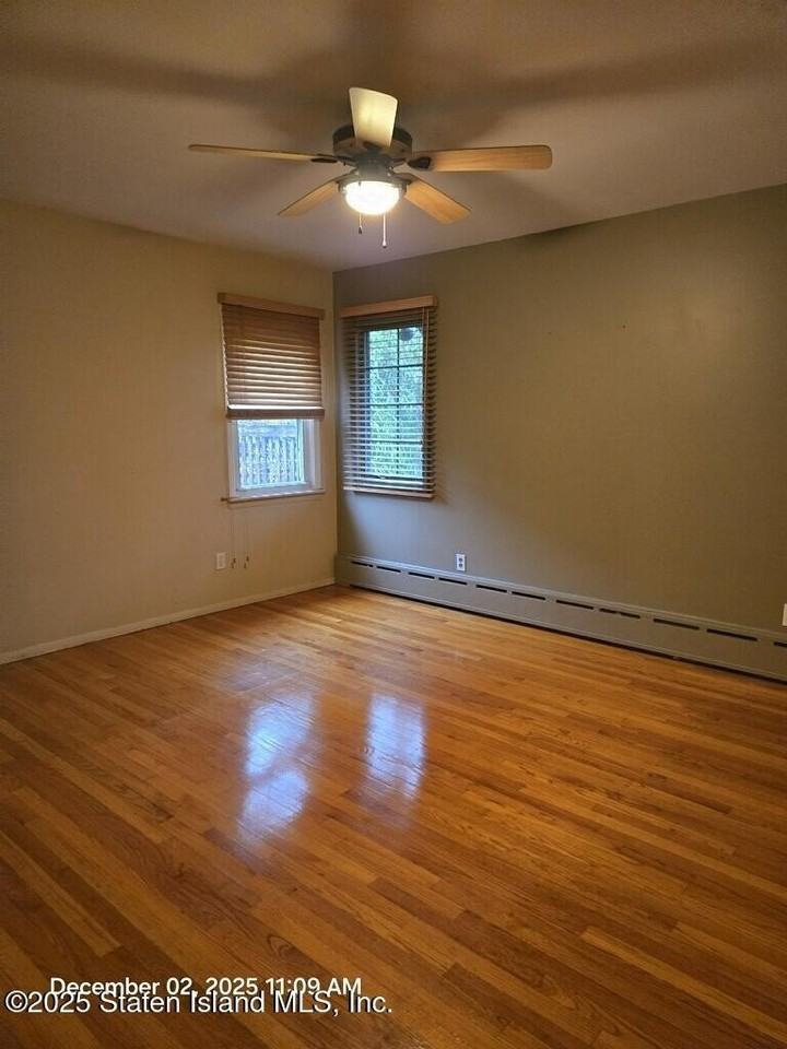 337 Eltingville Boulevard - Photo 7 of 13