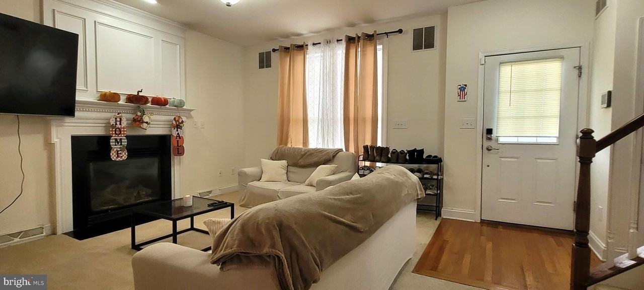 74 Redstone Ct - Photo 7 of 33