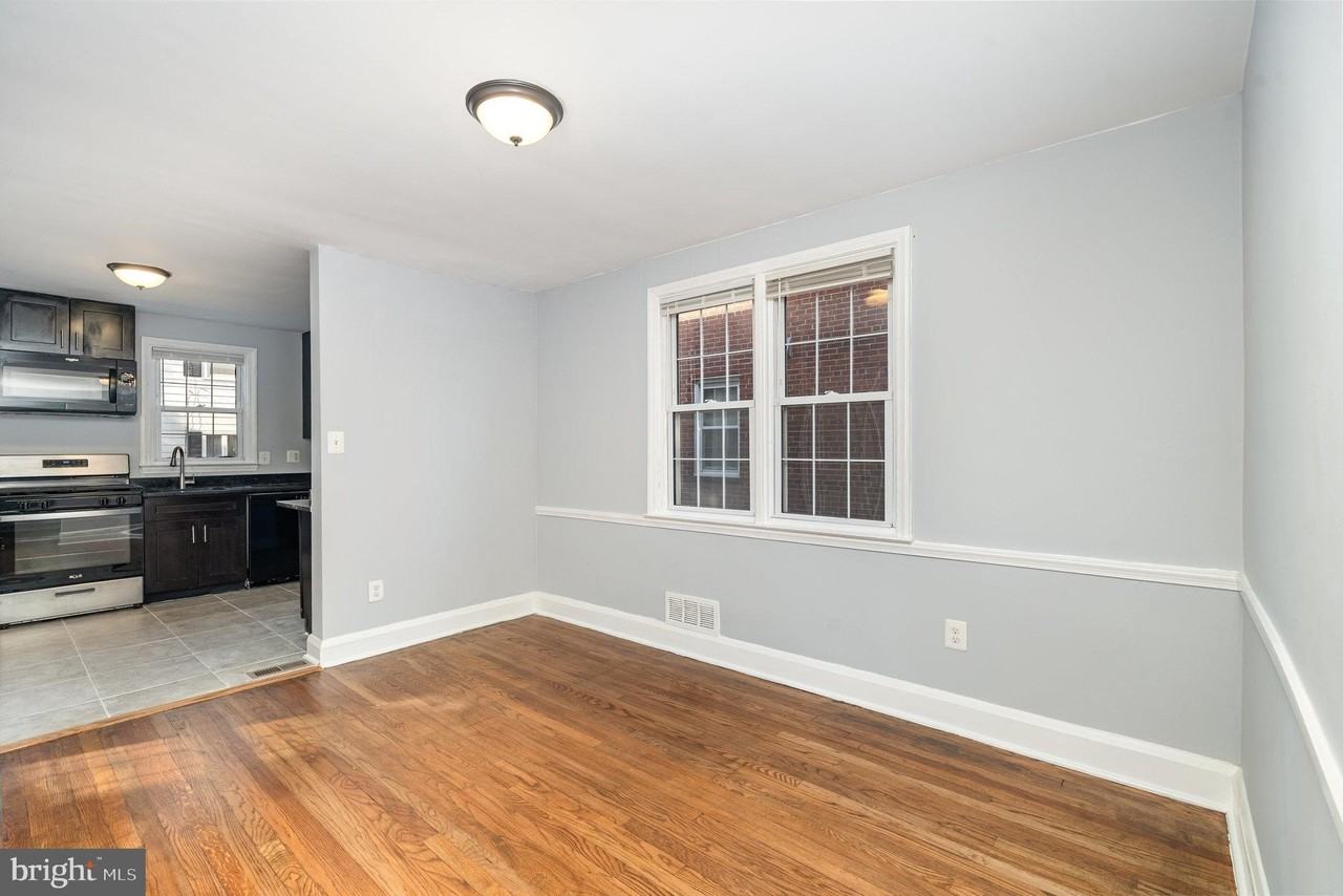 218 Maryland Ave - Photo 5 of 18