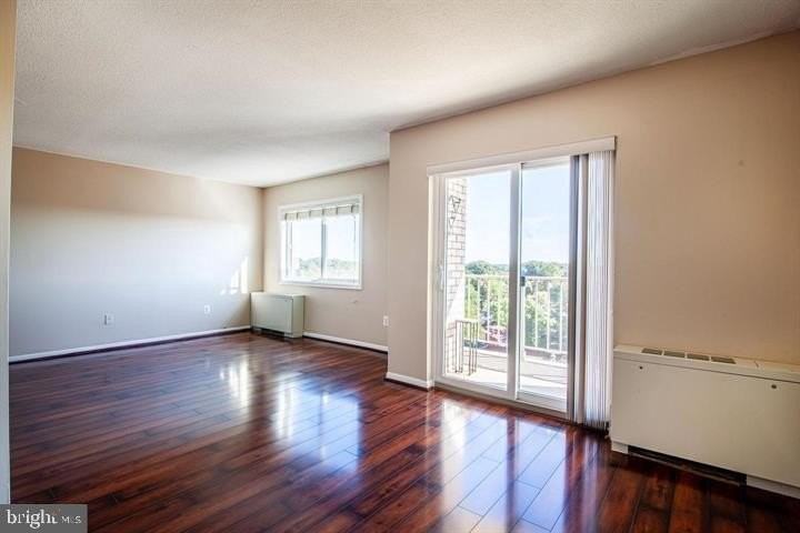 1121 University Boulevard West - Photo 5 of 20