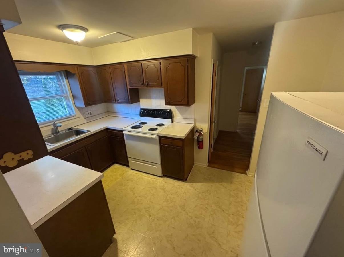 150 Selner Ln - Photo 6 of 11