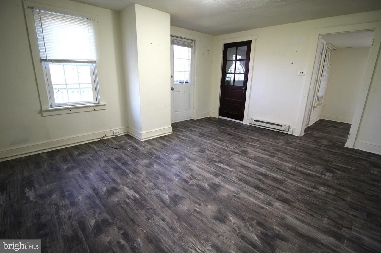 1250APT New Danville Pike - Photo 5 of 10