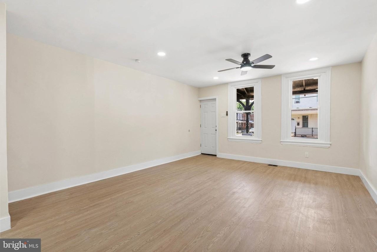 1221 N 50th St - Photo 4 of 24