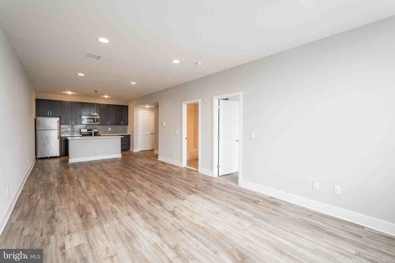 1607 Catharine St Apt 2a #2A - Photo 7 of 17