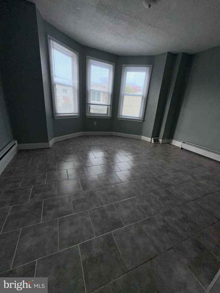 1721 North Creighton Street #2 - Photo 2 of 6