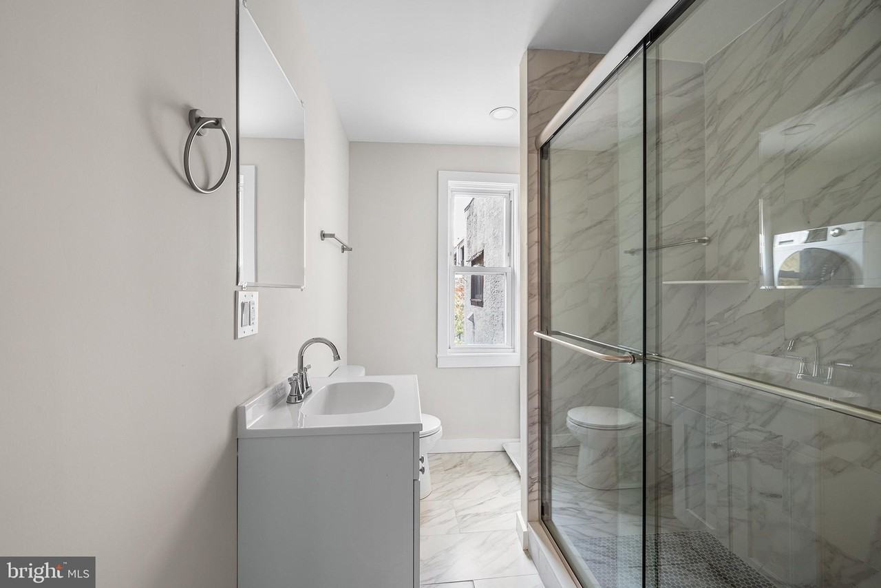 2309 Green St Apt 2r #2R - Photo 6 of 15