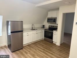 featured image of 380 Broadview Avenue #2