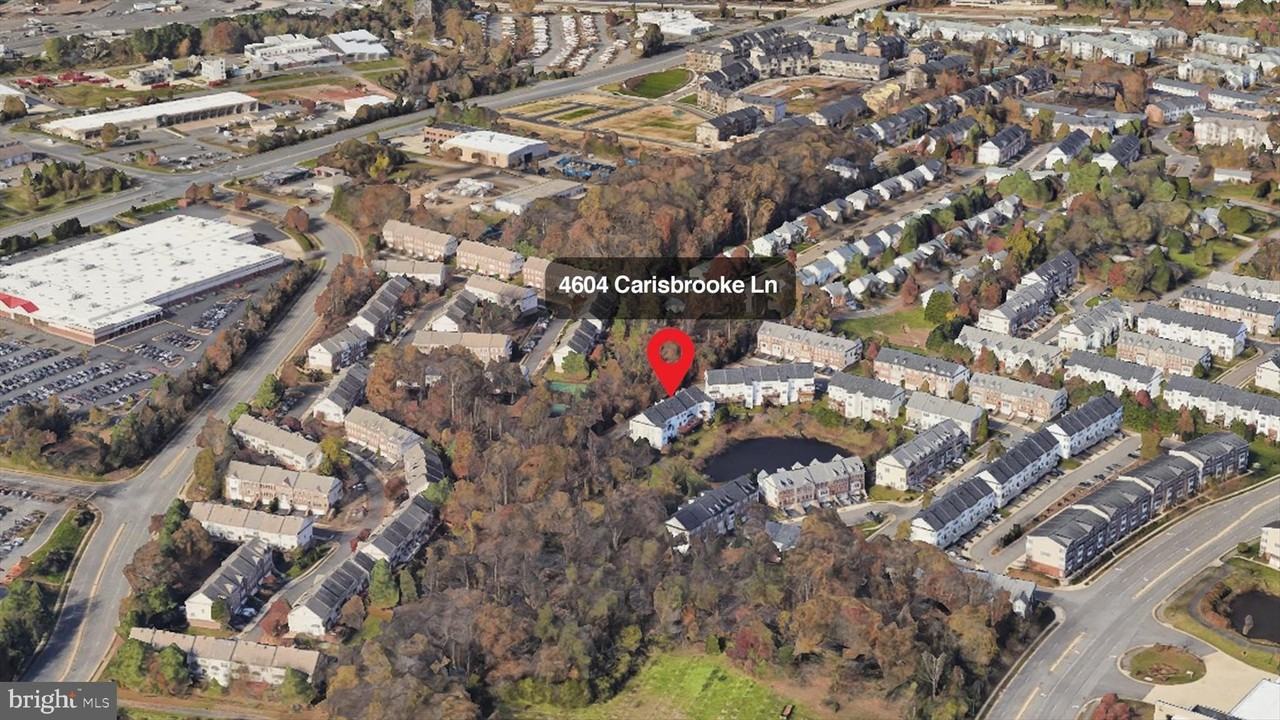 4604 Carisbrooke Ln - Photo 2 of 31