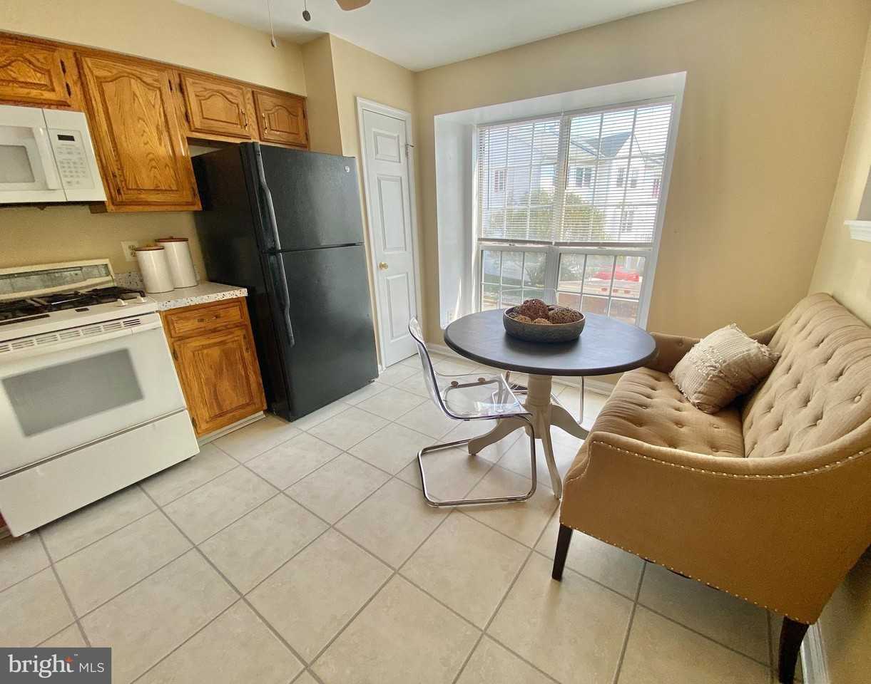 6817 Signature Cir - Photo 2 of 25