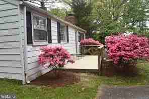 6497 Windham Ave - Photo 2 of 10