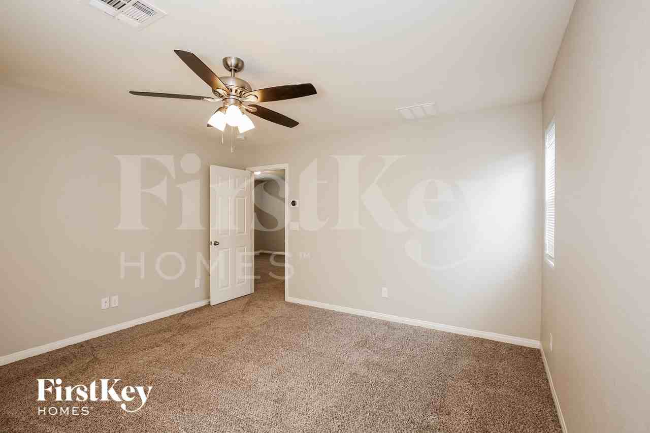 4235 Billowing Breeze Ave - Photo 7 of 15