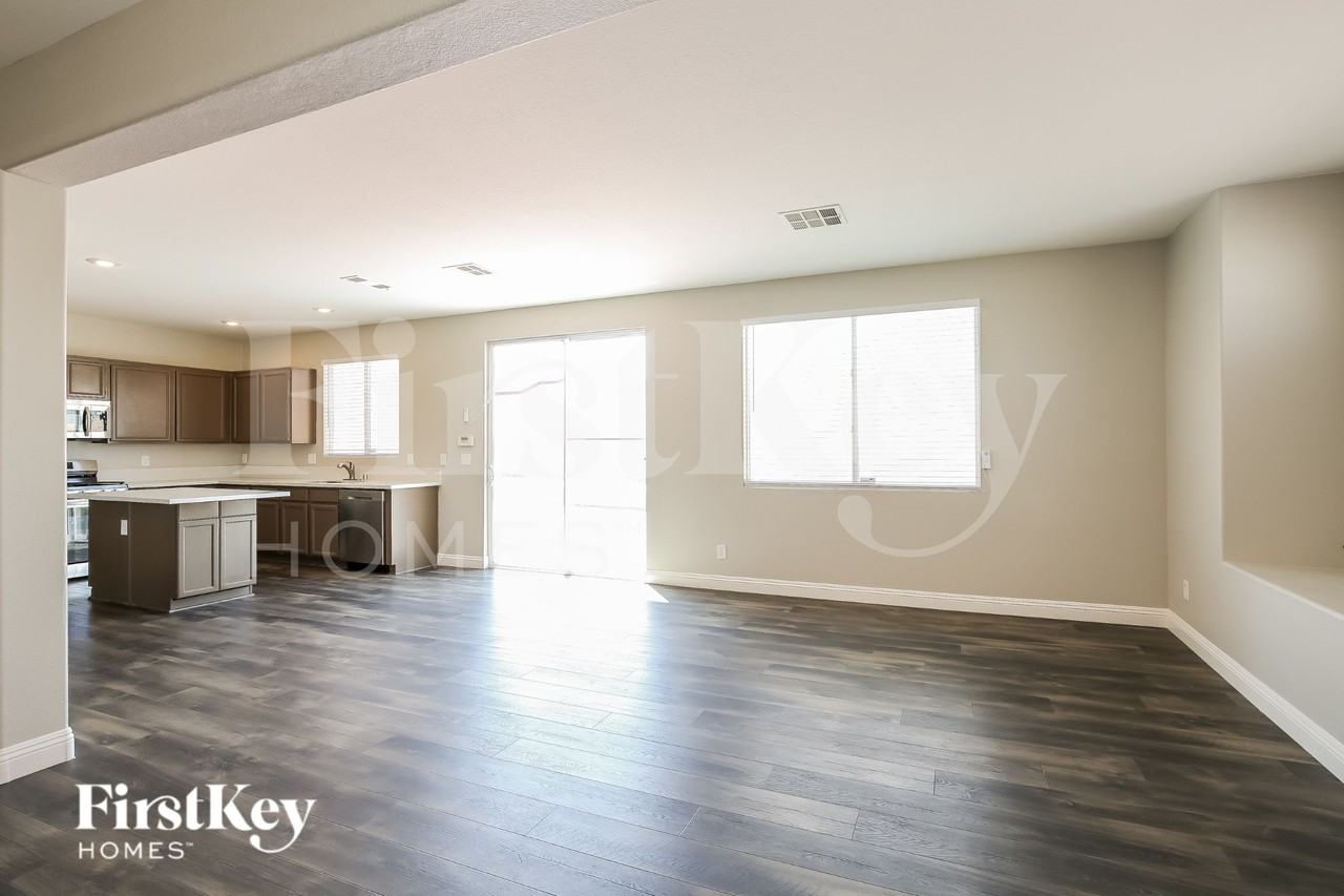 6025 Ripple Cloud Court - Photo 5 of 16