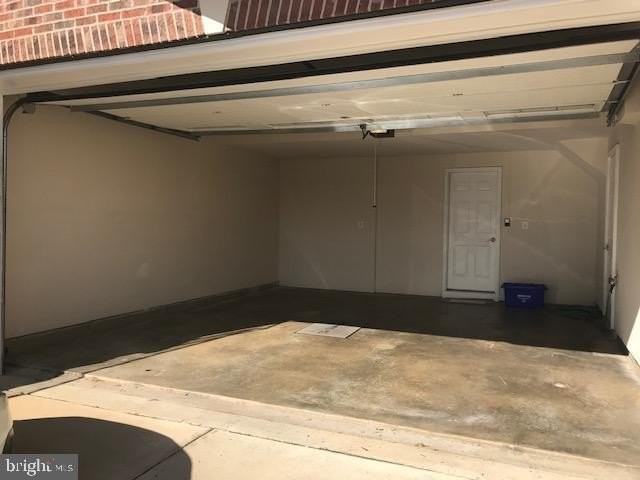 3680 Chippendale Cir - Photo 3 of 34