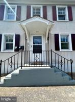 featured image of 326 East Liberty Street #1