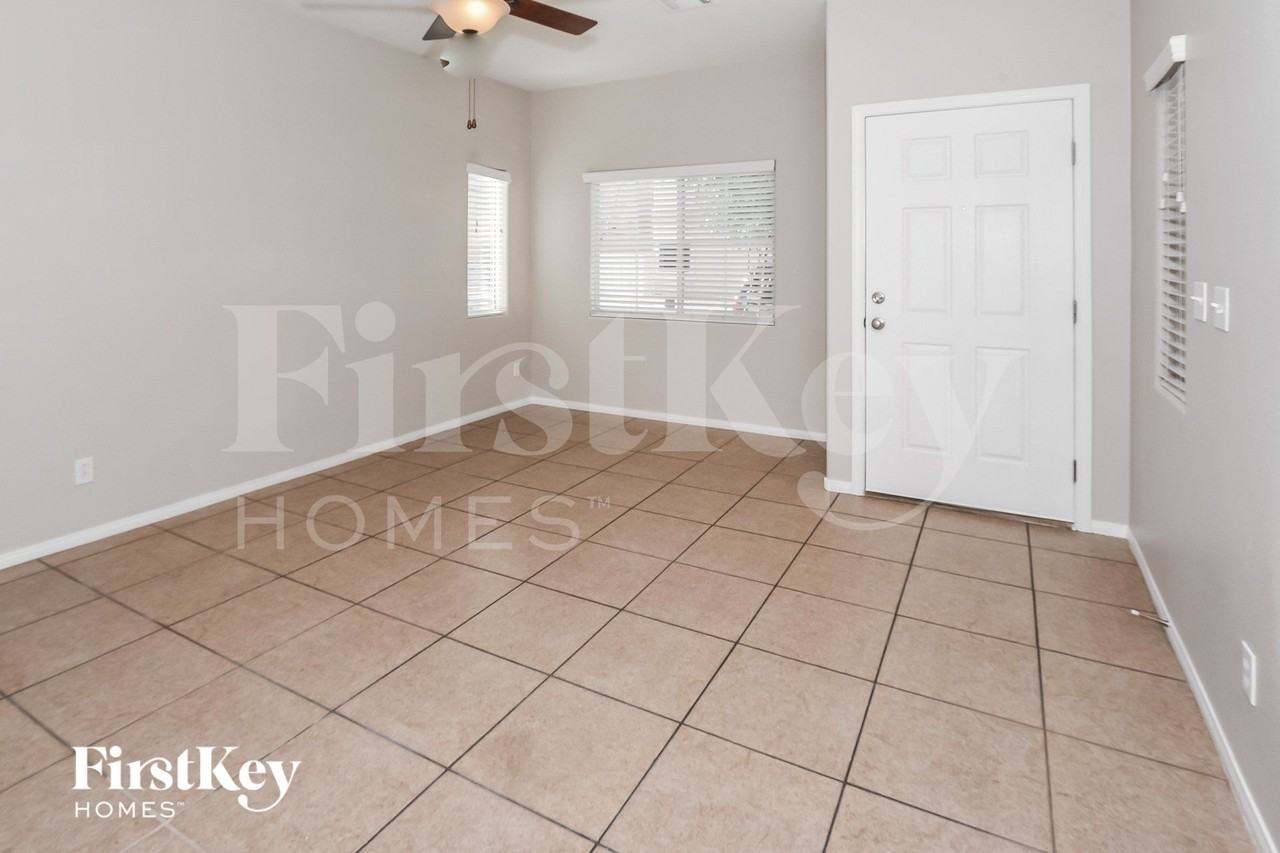 11128 African Sunset St - Photo 2 of 15