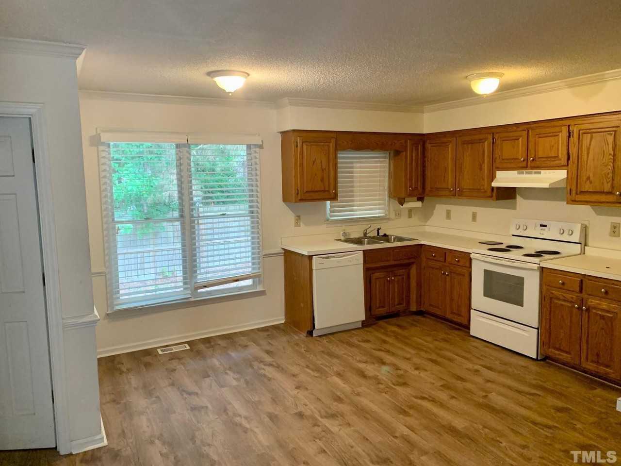 2240 Long And Winding Rd - Photo 4 of 10