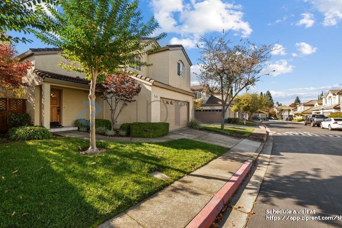 1088 Vista Pointe Cir - Photo 4 of 26