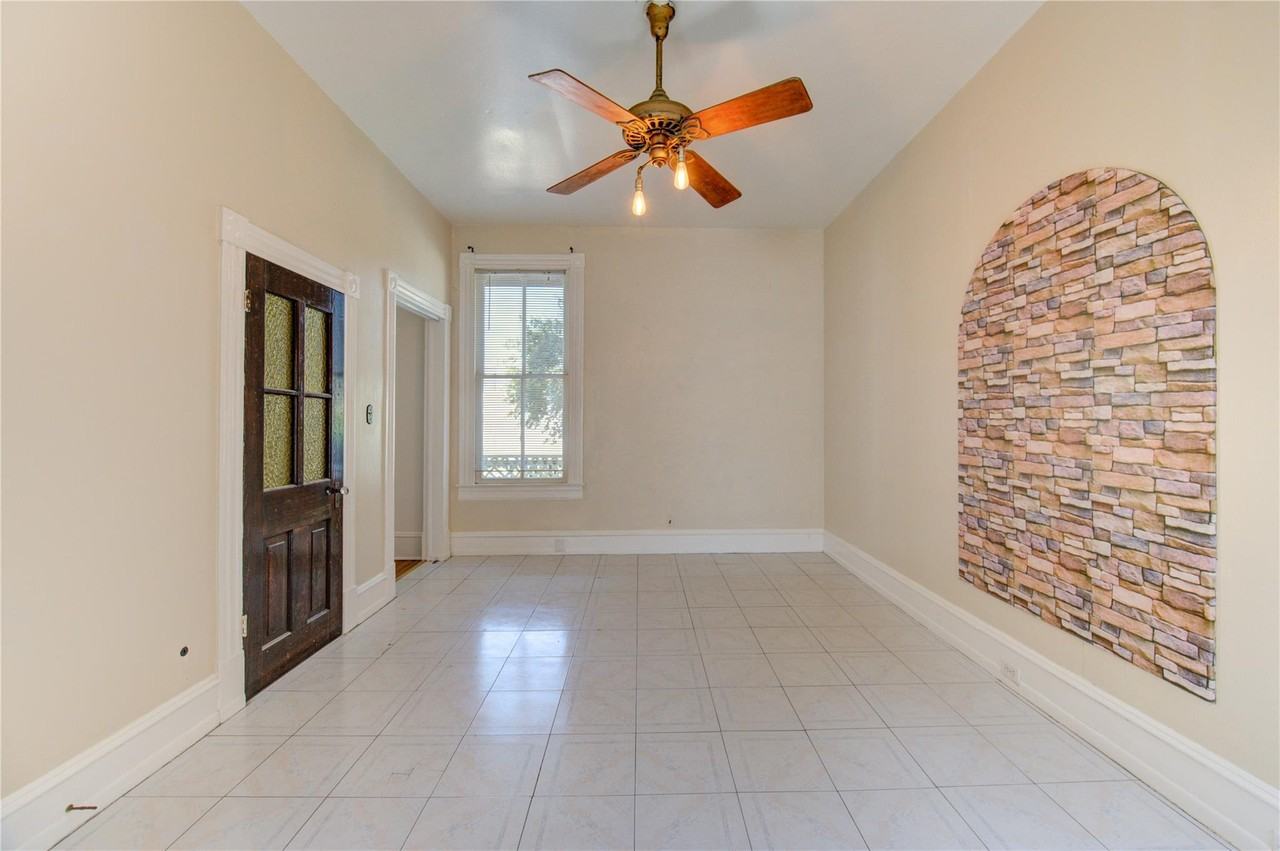 1619 Ursuline Street - Photo 6 of 33