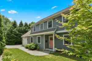 featured image of 10 Farrow Street