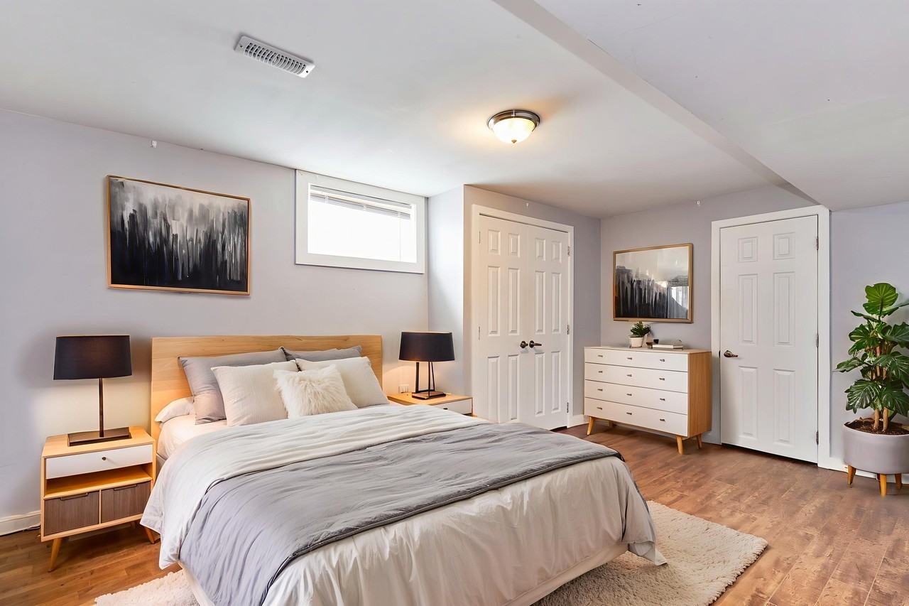 730 7th Avenue - Photo 7 of 9