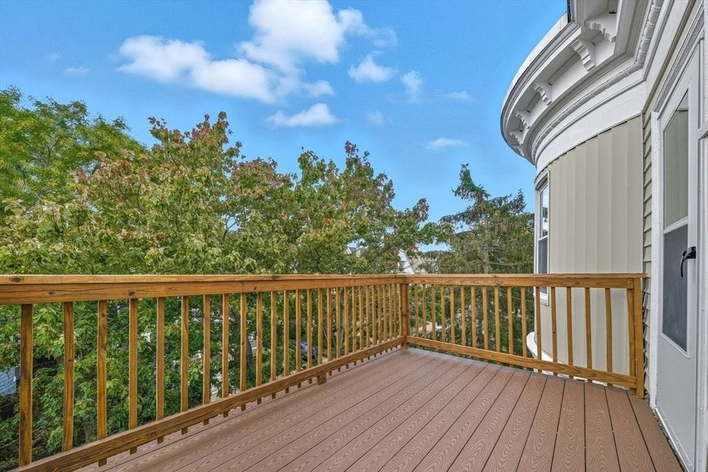 24 Hinckley Street - Photo 7 of 36
