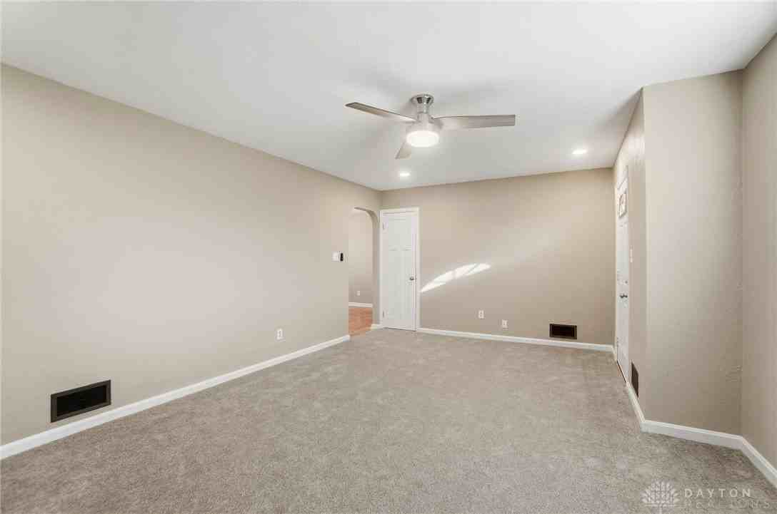 318 E Central Ave - Photo 6 of 31