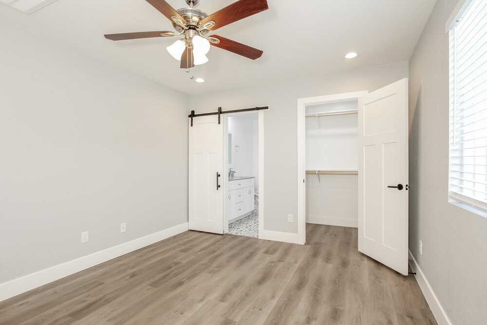 4920 S 23rd Ave - Photo 7 of 16