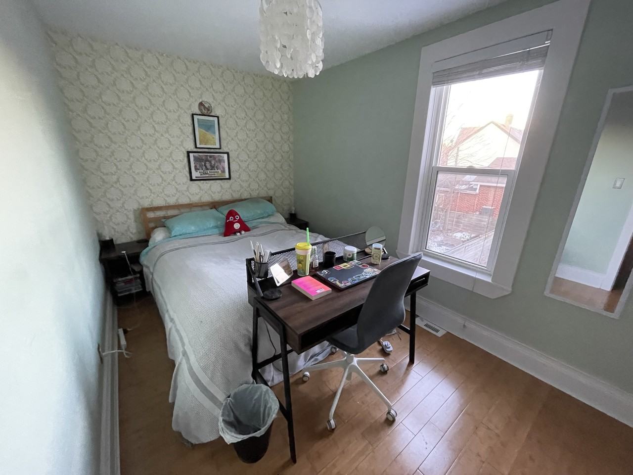 125 Emerson Avenue #Room - Photo 3 of 3