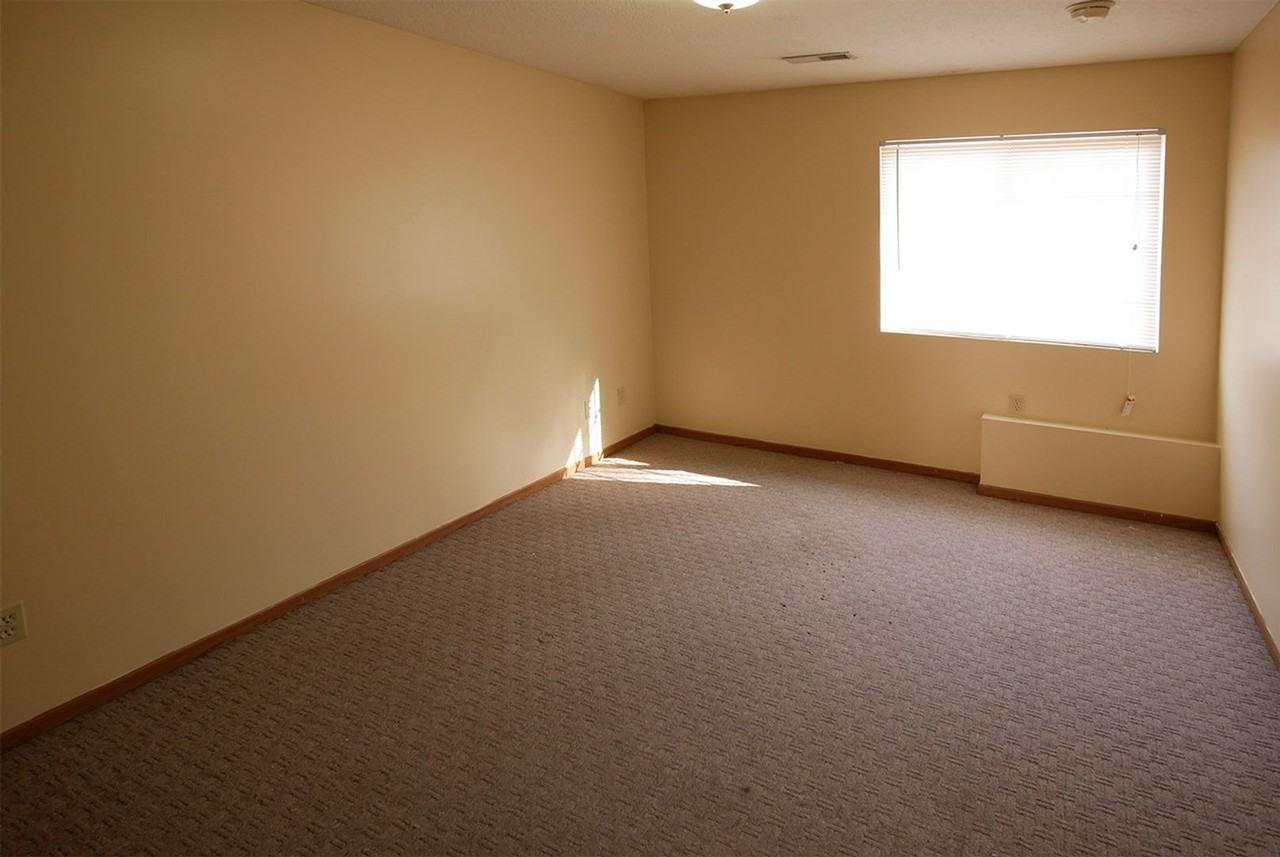 Bluestone - Photo 2 of 7