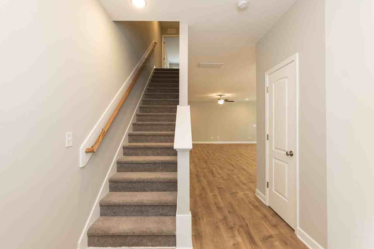 248 West Vance Street - Photo 6 of 26