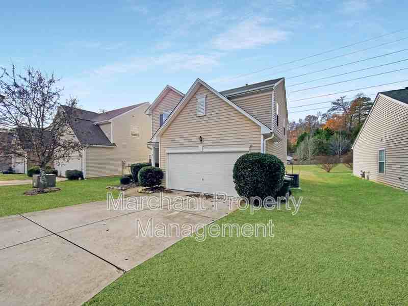 9 Sunfield Ct - Photo 3 of 30