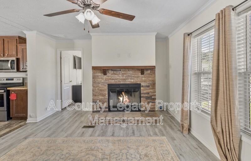 75 W Cardinal Ln - Photo 3 of 9